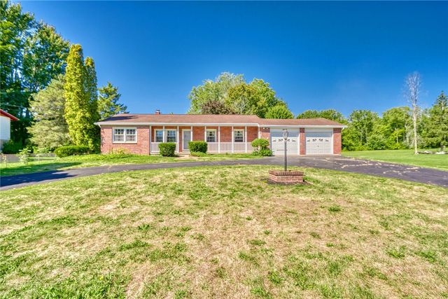 4543 Ontario Center Road, Walworth, NY 14568