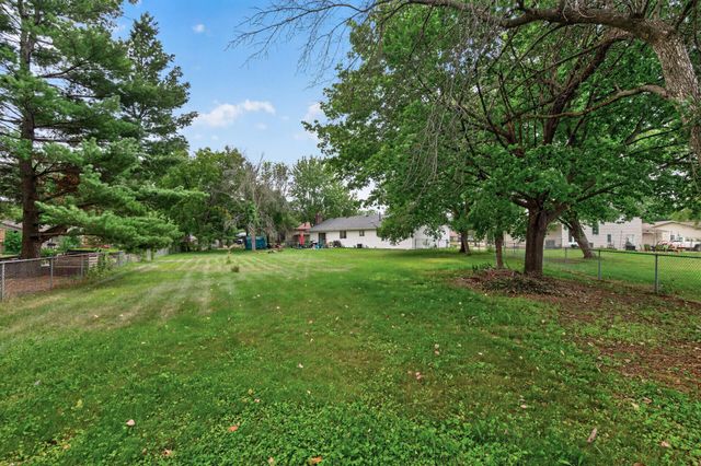 8292 Indian Boulevard S, Cottage Grove, MN 55016
