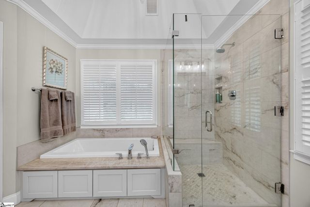507 Spaulding Lake Drive, Greenville, SC 29615