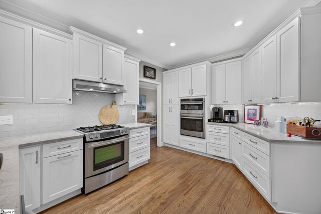 507 Spaulding Lake Drive, Greenville, SC 29615