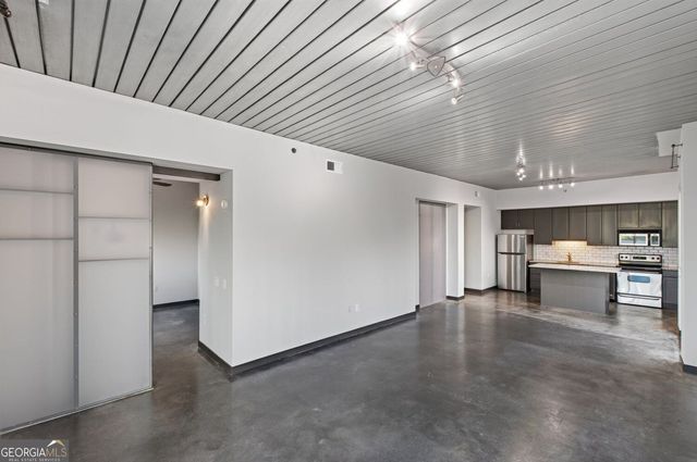 620 Glen Iris Drive NE 207, Atlanta, GA 30308