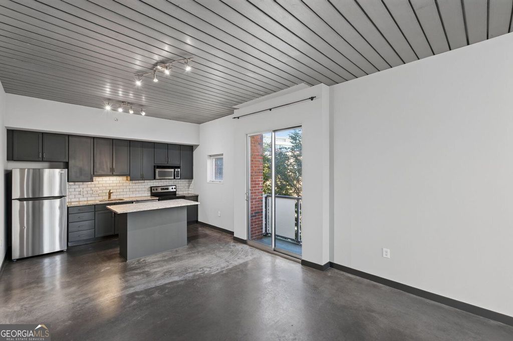 620 Glen Iris Drive NE 207, Atlanta, GA 30308