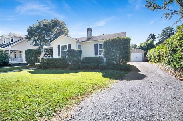 3 Hathaway S Road, Mobile, AL 36608