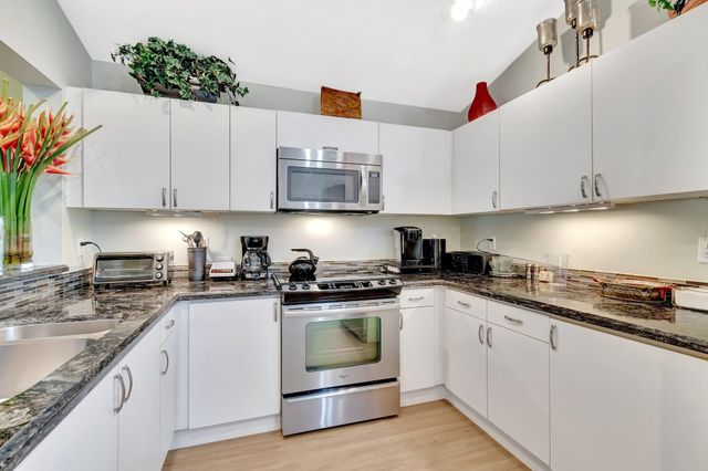 8453 Juddith Avenue, Boynton Beach, FL 33472