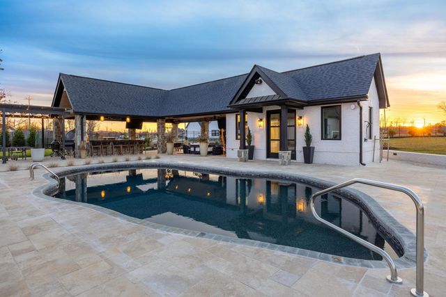 7723 Legends Way, Chattanooga, TN 37421