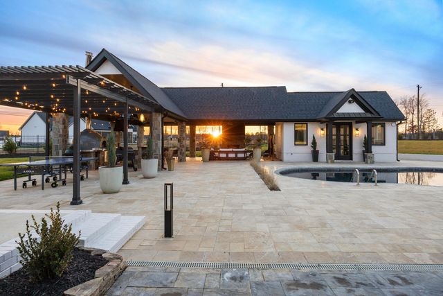 7723 Legends Way, Chattanooga, TN 37421