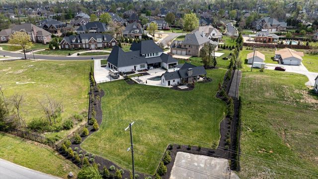 7723 Legends Way, Chattanooga, TN 37421