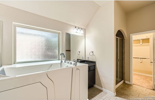 805 Raceland Road, San Antonio, TX 78245