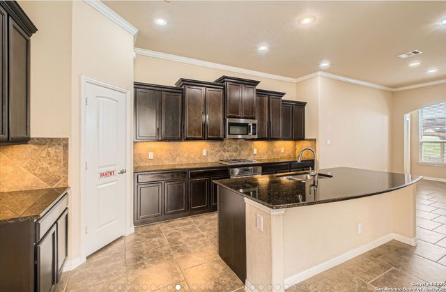 805 Raceland Road, San Antonio, TX 78245