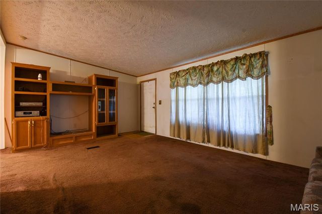 10970 Cordum Avenue, Gillespie, IL 62033