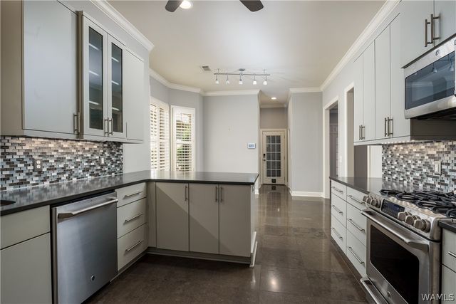 1633 Williamsburg, Tuscaloosa, AL 35406