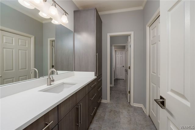 1633 Williamsburg, Tuscaloosa, AL 35406