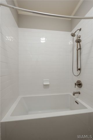 1633 Williamsburg, Tuscaloosa, AL 35406