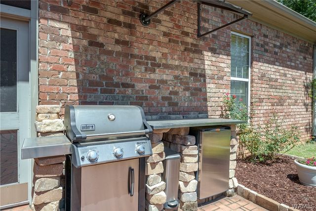 1633 Williamsburg, Tuscaloosa, AL 35406