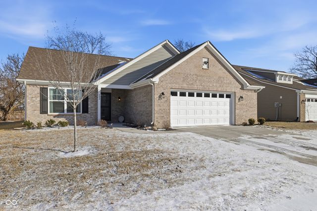 502 Persimmon Pass, Lapel, IN 46051