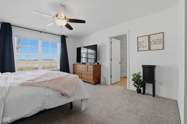 502 Persimmon Pass, Lapel, IN 46051