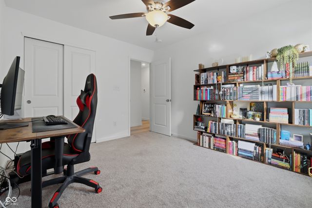 502 Persimmon Pass, Lapel, IN 46051