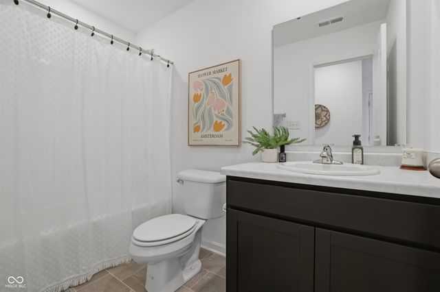 502 Persimmon Pass, Lapel, IN 46051