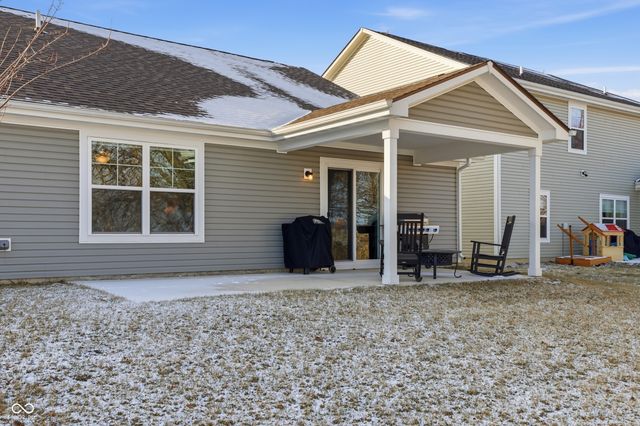 502 Persimmon Pass, Lapel, IN 46051