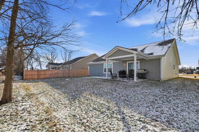 502 Persimmon Pass, Lapel, IN 46051