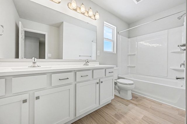 58913 Swenson Street, Mattawan, MI 49071