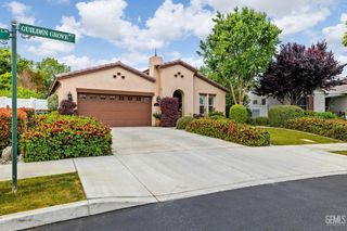 101 Guilden Grovr Way, Bakersfield, CA 93312