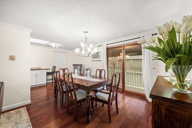 220 Bedford St 11, Bridgewater, MA 02324