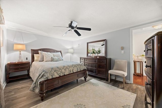 220 Bedford St 11, Bridgewater, MA 02324