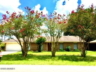 704 Idlewood Boulevard, Lafayette, LA 70506