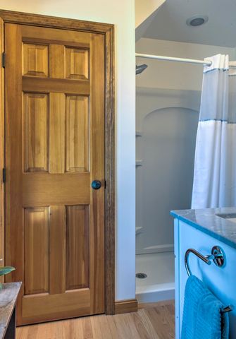 39 Headlands Road, Winchester, NH 03470