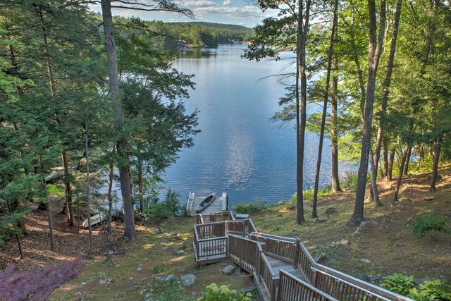 39 Headlands Road, Winchester, NH 03470