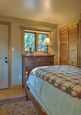 39 Headlands Road, Winchester, NH 03470