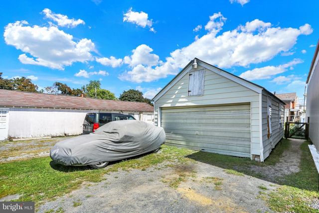 116 N FRANKLIN ST, Fleetwood, PA 19522