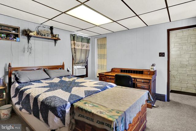 116 N FRANKLIN ST, Fleetwood, PA 19522