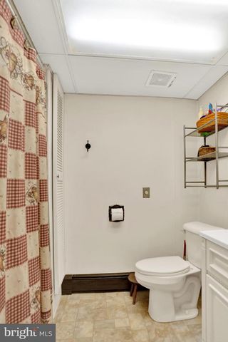 116 N FRANKLIN ST, Fleetwood, PA 19522