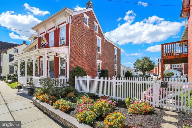 116 N FRANKLIN ST, Fleetwood, PA 19522