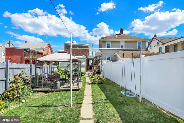 116 N FRANKLIN ST, Fleetwood, PA 19522