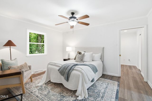 3902 Clapp Mill Road, Burlington, NC 27215