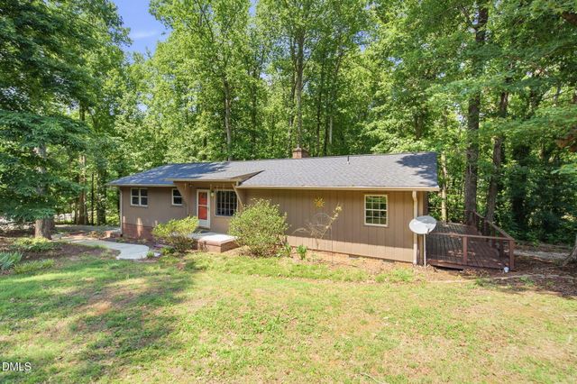 3902 Clapp Mill Road, Burlington, NC 27215