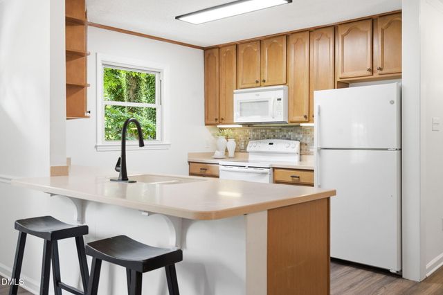3902 Clapp Mill Road, Burlington, NC 27215