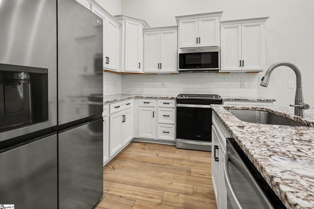 1508 Shallons Court, Spartanburg, SC 29301