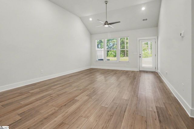 1508 Shallons Court, Spartanburg, SC 29301