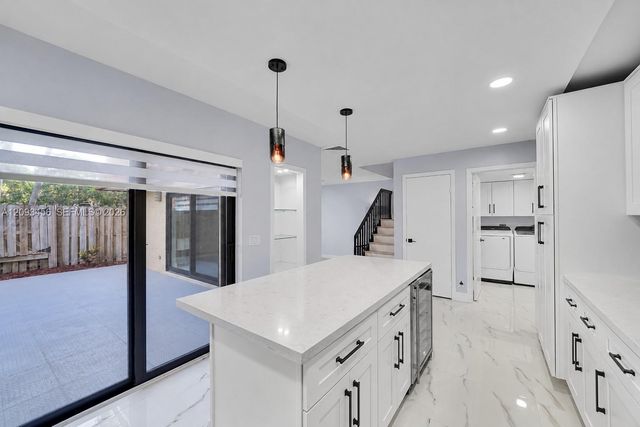 9861 NW 6th Court, Plantation, FL 33324