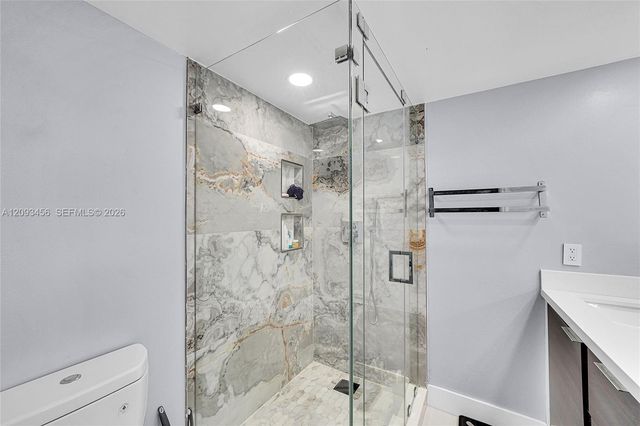 9861 NW 6th Court, Plantation, FL 33324