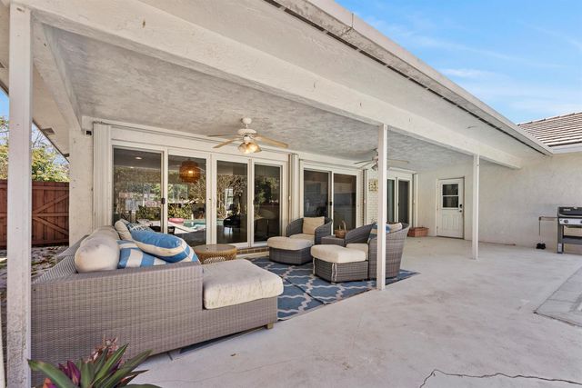 401 NE 10th Terrace, Boca Raton, FL 33432