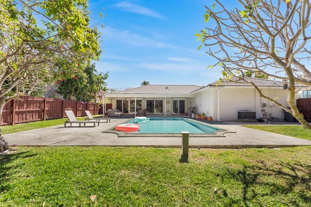 401 NE 10th Terrace, Boca Raton, FL 33432