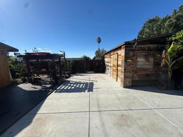 750 El Camino Paraiso, Hollister, CA 95023