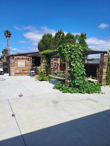 750 El Camino Paraiso, Hollister, CA 95023