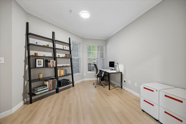 2100 Welch Street C121, Houston, TX 77019
