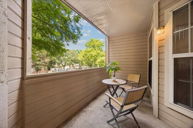 2100 Welch Street C121, Houston, TX 77019
